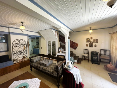 Katouna Traditional 002.jpg